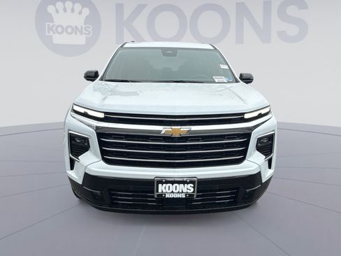 New 2026 Chevrolet Traverse High Country FWD image 11