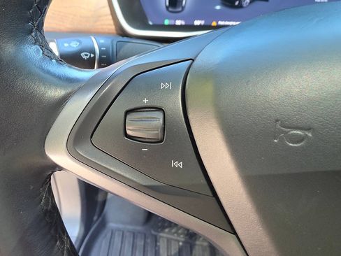 Used 2018 Tesla Model X 100D AWD/4WD image 16