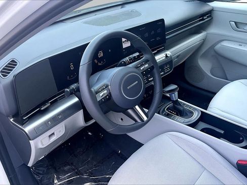 Used 2026 Hyundai Kona SEL Sport FWD image 18