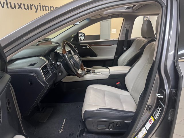 Used 2019 Lexus RX 350L FWD image 8