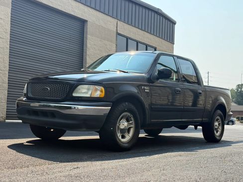 Used 2001 Ford F150 Lariat RWD image 38