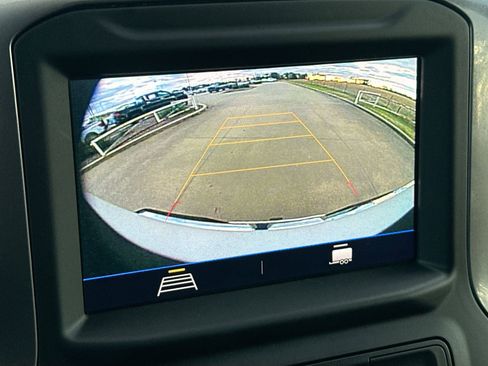 Used 2023 GMC Sierra 3500 Pro w/ Convenience Package image 16