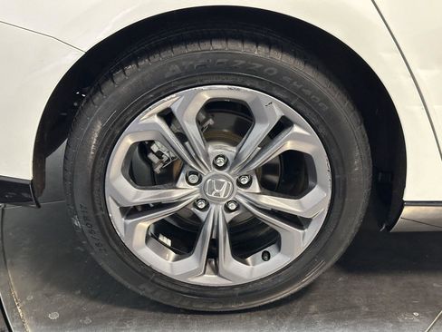 Used 2024 Honda Accord EX-L image 16