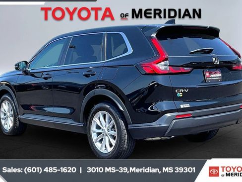 Used 2025 Honda CR-V EX image 2