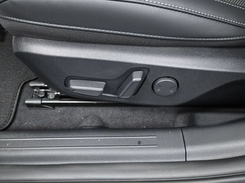 New 2026 Kia EV6 Light RWD image 11