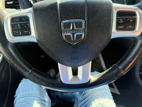 Used 2017 Dodge Grand Caravan GT image 11