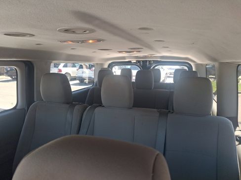 Used 2013 Nissan NV 3500 SV w/ Technology Pkg image 9