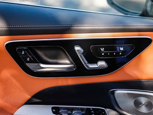 New 2026 Mercedes-Benz GLC 43 AMG 4MATIC image 22