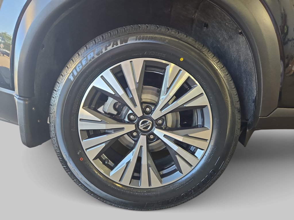 Used 2021 Nissan Rogue SV AWD/4WD image 37