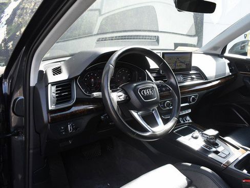 Used 2018 Audi Q5 2.0T Premium Plus w/ Premium Plus Package image 14