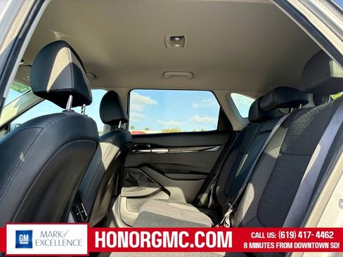 Used 2024 Kia Seltos S image 14