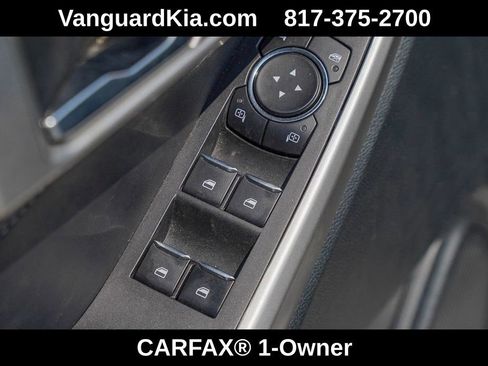 Used 2023 Ford Explorer Limited image 33