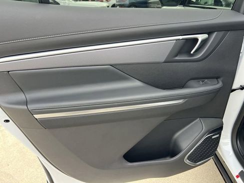 New 2026 Buick Enclave Sport Touring w/ Power Package FWD image 27