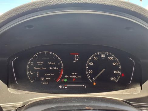 Used 2023 Honda Civic Sport image 9