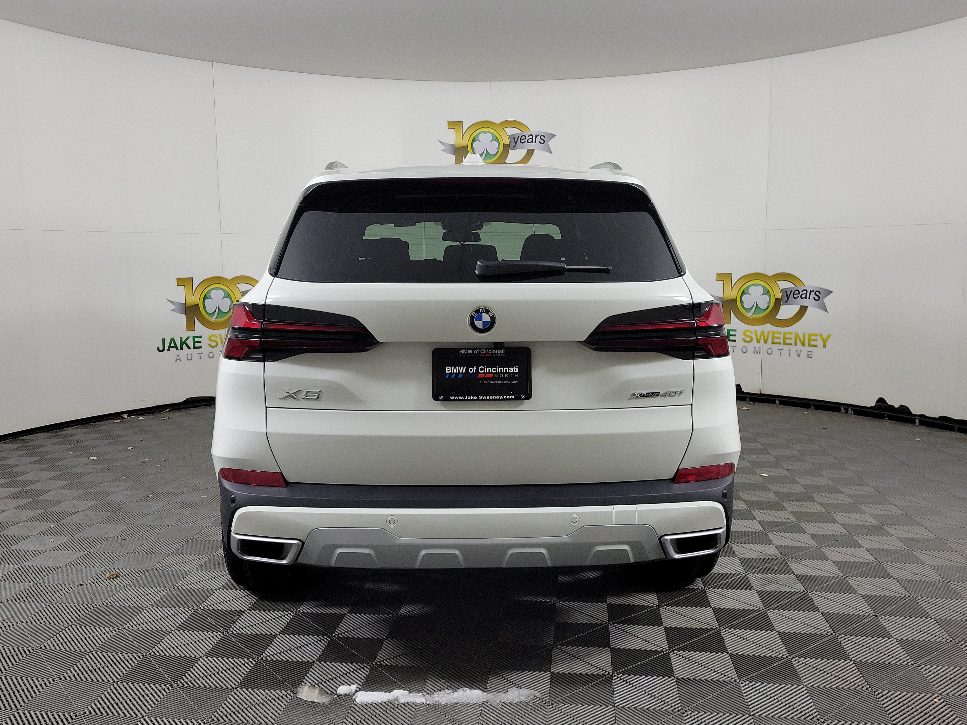 Certified 2026 BMW X5 xDrive40i w/ Parking Assistance Package AWD/4WD image 6