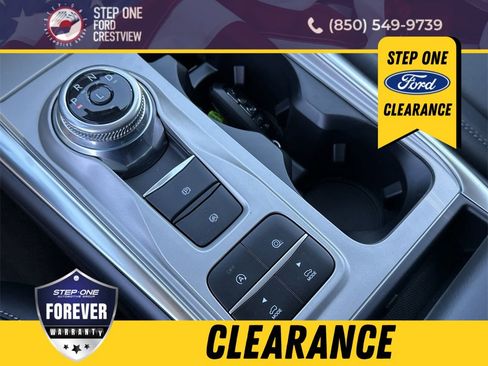 New 2024 Ford Explorer XLT w/ Equipment Group 202A image 34