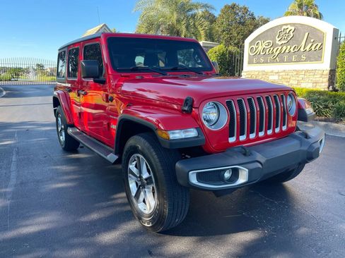 Used 2020 Jeep Wrangler Unlimited Sahara AWD/4WD image 17