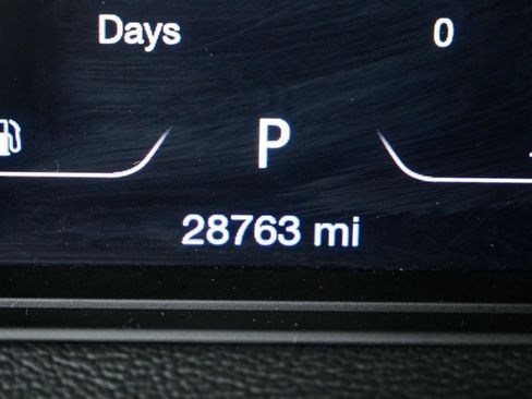 Used 2023 Maserati Levante GT AWD/4WD image 10