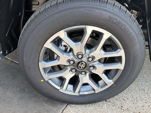 New 2026 Toyota Tundra 1794 Edition AWD/4WD image 9