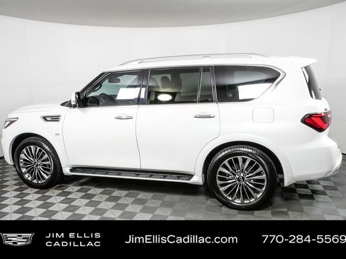 Used 2018 INFINITI QX80 4WD w/ Driver Assistance Package image 2