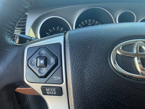 Used 2016 Toyota Sequoia Platinum AWD/4WD image 20