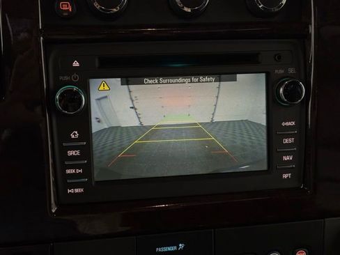 Used 2017 Chevrolet Express 2500 Extended image 20