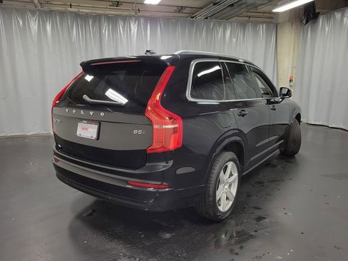 Used 2023 Volvo XC90 B5 Core AWD/4WD image 8