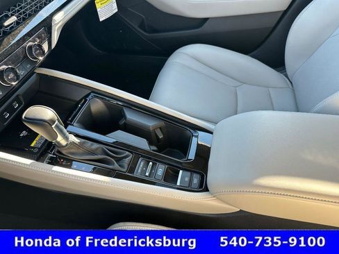 Certified 2025 Honda Accord Touring image 22