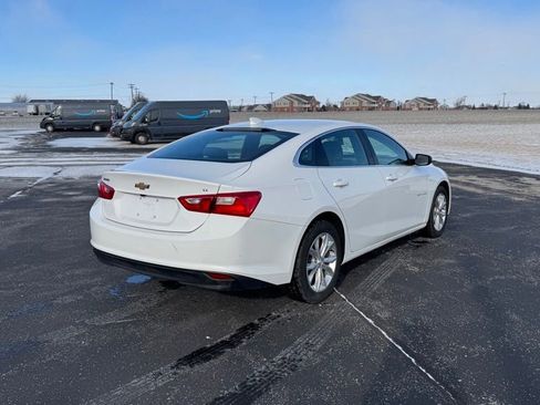 Used 2023 Chevrolet Malibu LT FWD image 7