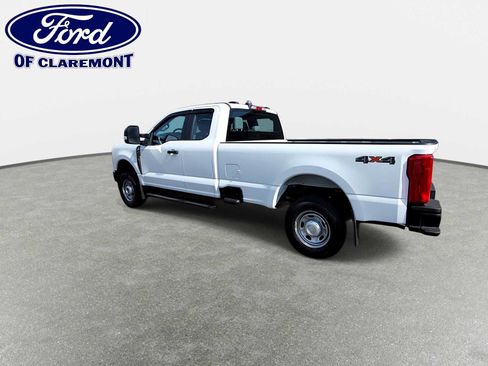 Used 2024 Ford F250 XL w/ Snow Plow/Camper Package AWD/4WD image 6
