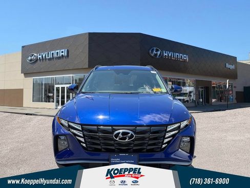 Certified 2023 Hyundai Tucson SEL AWD/4WD image 2