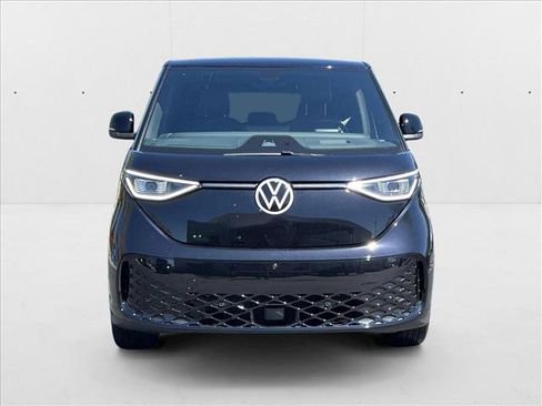 New 2025 Volkswagen ID. Buzz Pro S Plus image 2