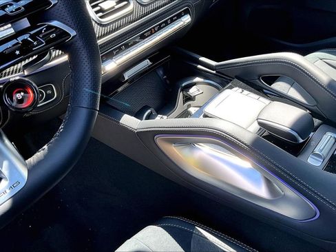 New 2026 Mercedes-Benz GLE 53 AMG 4MATIC image 8