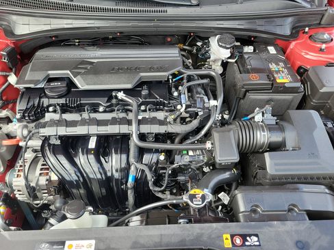 Certified 2024 Hyundai Elantra SEL w/ Convenience Package image 31