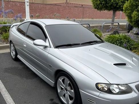 Used 2005 Pontiac GTO RWD image 1