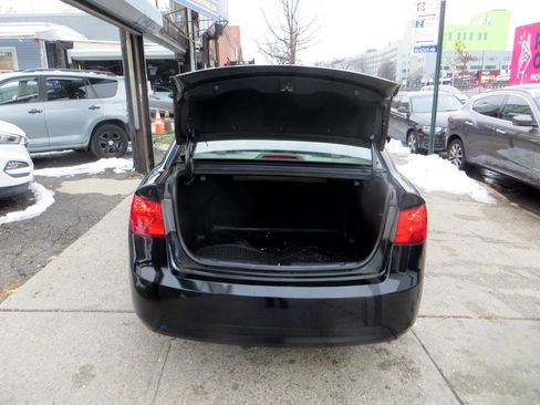 Used 2012 Chevrolet Cruze LTZ w/ RS Package image 21