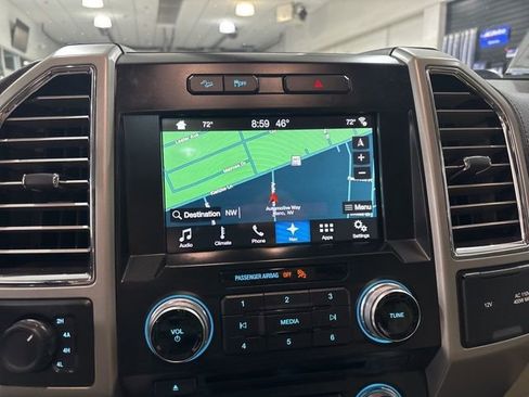 Used 2016 Ford F150 Lariat w/ Equipment Group 502A Luxury image 22