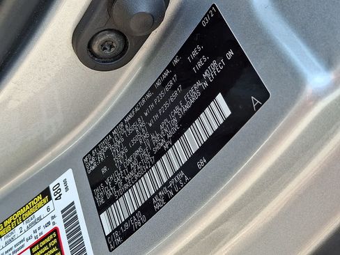 Certified 2021 Toyota Sienna XLE FWD image 30