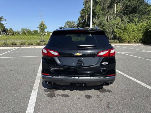 Used 2019 Chevrolet Equinox Premier FWD image 4