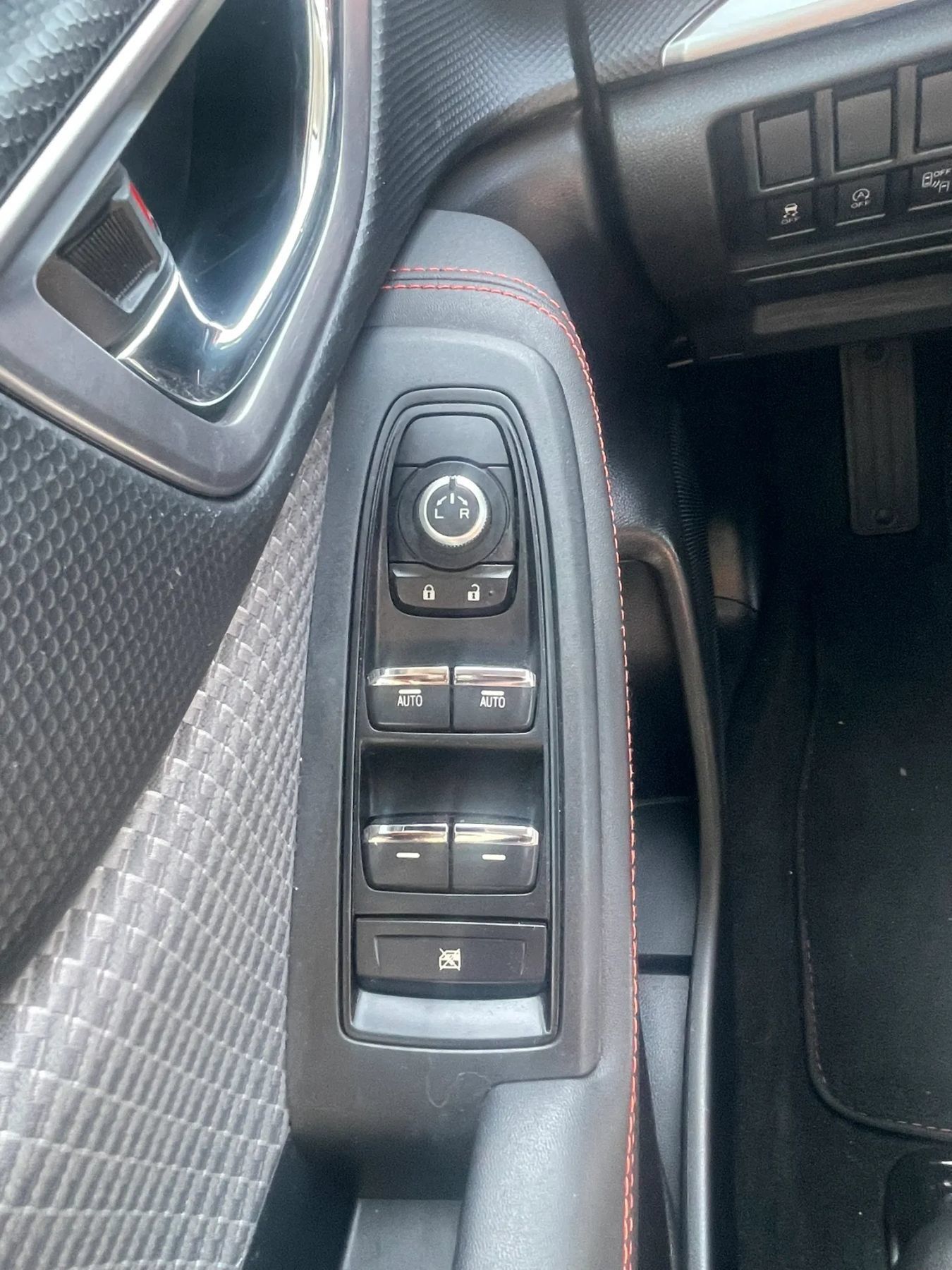 Used 2020 Subaru Forester Sport AWD/4WD image 18