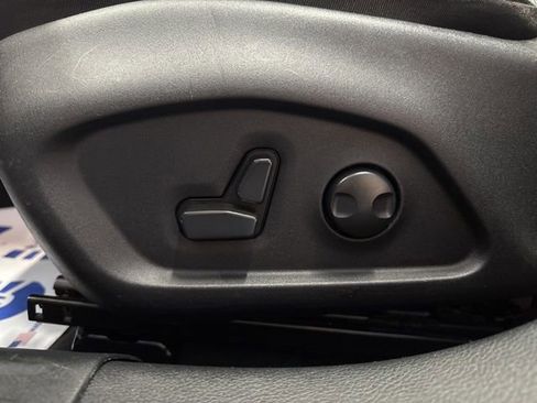 Used 2022 Jeep Compass Latitude w/ Sun and Sound Group image 26