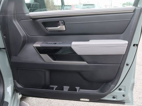 Used 2025 Toyota Tundra Limited image 39