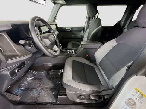 Used 2025 Ford Bronco Big Bend image 21