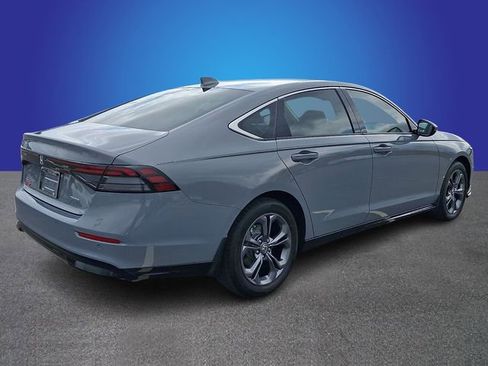 Used 2025 Honda Accord EX-L image 4