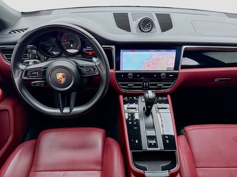 Used 2022 Porsche Macan AWD/4WD image 15