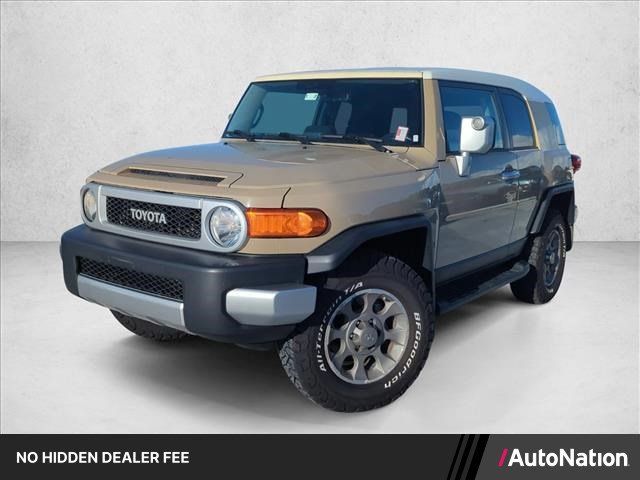 Used 2011 Toyota FJ Cruiser 4WD w/ Upgrade Pkg image 1