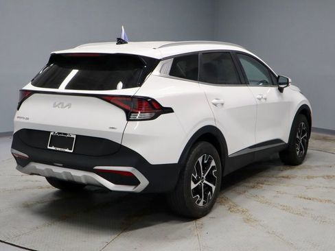 Used 2023 Kia Sportage EX image 12