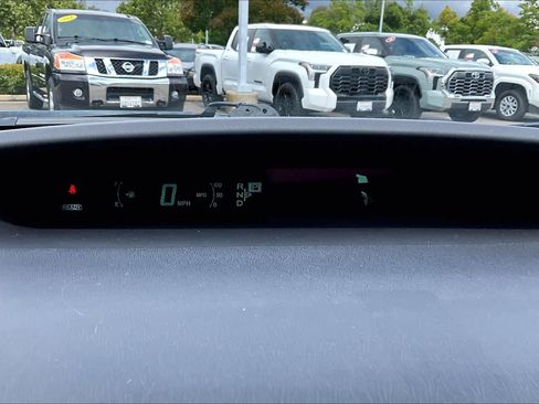 Used 2010 Toyota Prius Five image 25