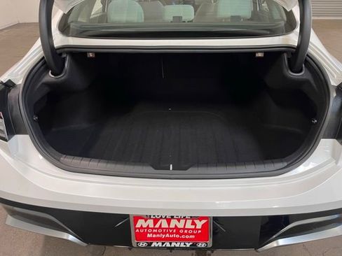 Used 2024 Hyundai Sonata SEL image 16