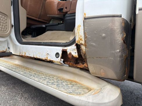 Used 2006 Ford F250 XL image 23